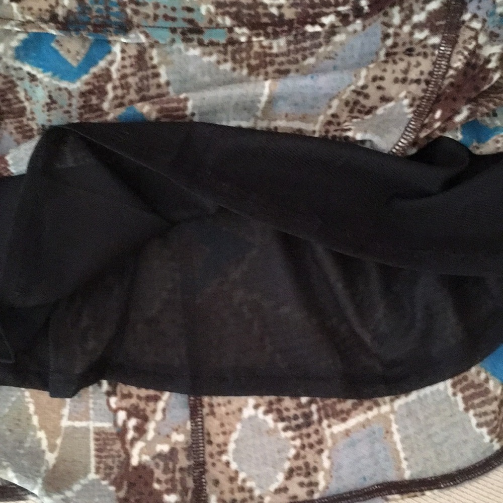 WORN ONCE- perfect condition long skirt. - Picture 4 of 4